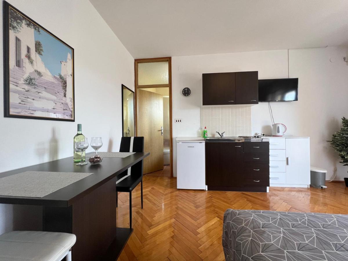 House Roca Apartment Vodice Exterior photo